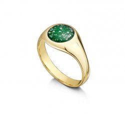Green Signet Ring in Gold